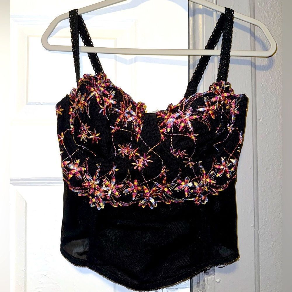Sexy…sensual cacique black colorful floral design woman size 14/16 NWT